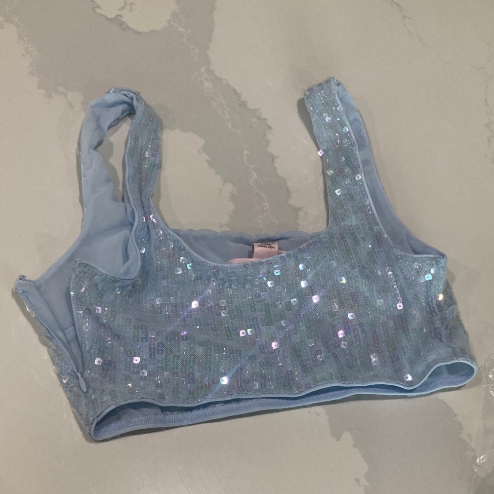 Shimmering sequin Top - Picture 7 of 7